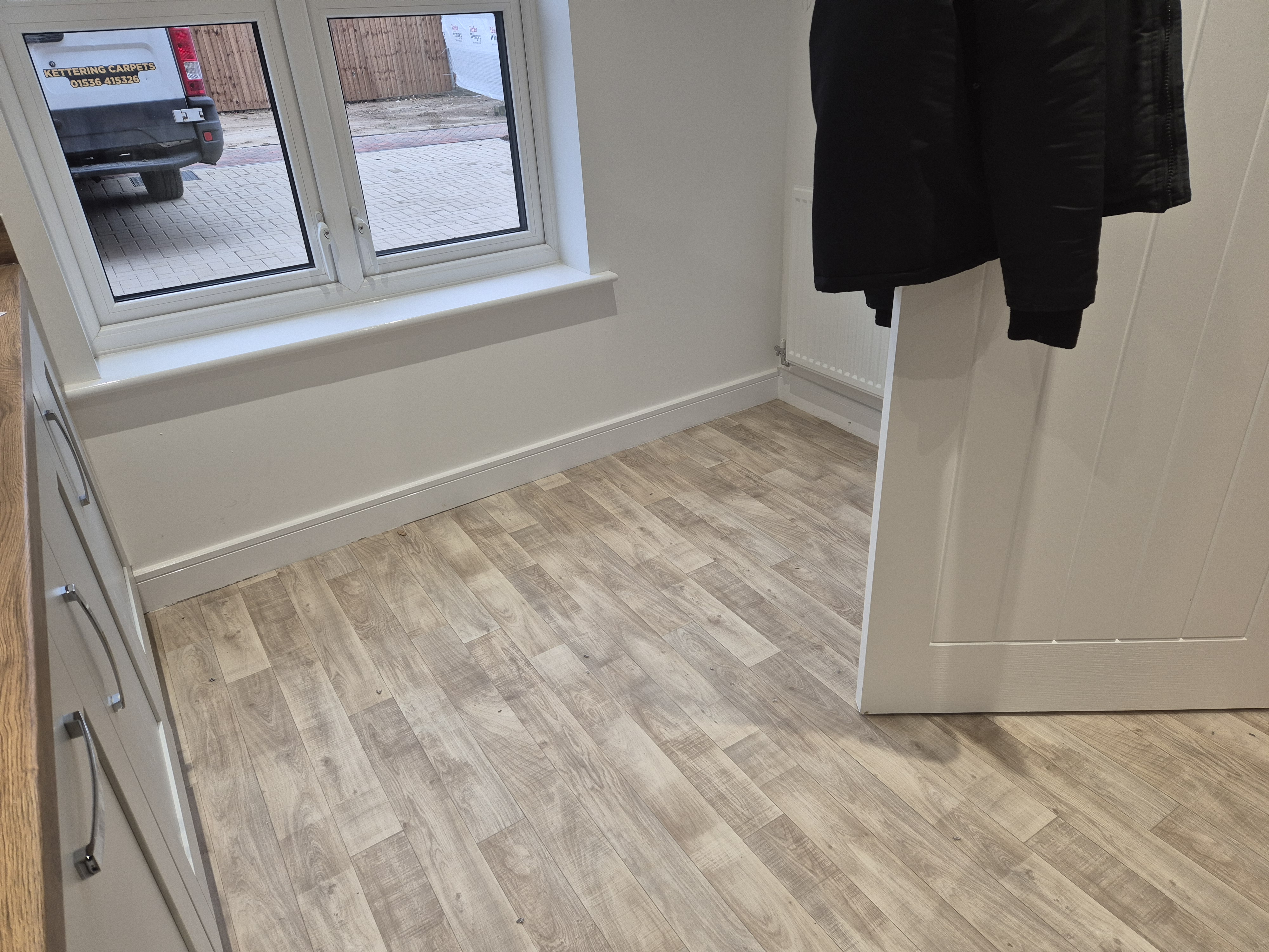 Vinyl flooring thrapston